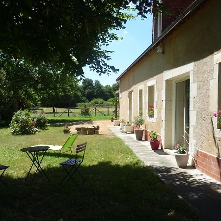 Chambre D'Hote En Vallee Du Loir - Elevage Des Rosiers Bazouges-sur-le-Loir Экстерьер фото